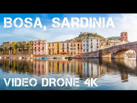 Walking the streets of Bosa, Sardinia | A city full of typical Sardinian cloves |