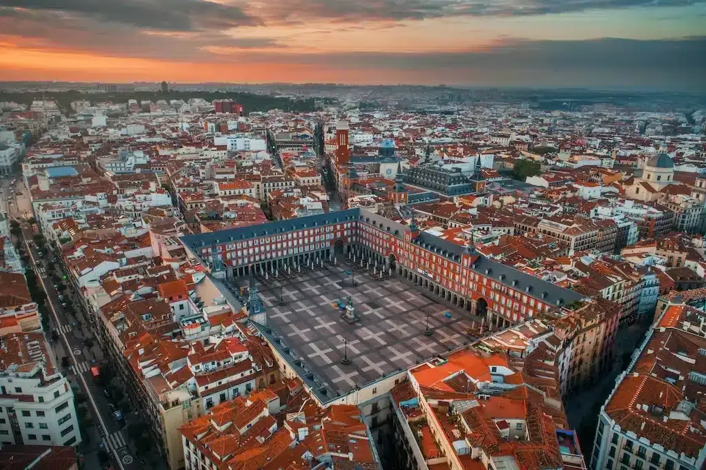 Onde ficar em Madri: melhores áreas e guia de hotéis 🇪🇸 6 Onde ficar em Madri: melhores áreas e guia de hotéis 🇪🇸 5