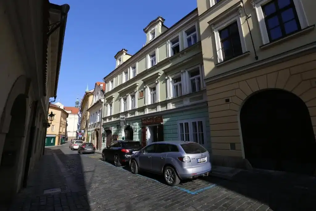 Where to stay in Prague? The 5 best places to stay (+ areas to avoid!) 🇨🇿 22 Where to stay in Prague? The 5 best places to stay (+ areas to avoid!) 🇨🇿 21