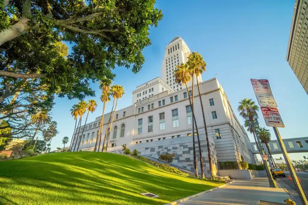¿Dónde alojarse en Los Ángeles? ¡Las 6 mejores zonas y lugares para alojarse y evitar! 🇺🇸 6 ¿Dónde alojarse en Los Ángeles? ¡Las 6 mejores zonas y lugares para alojarse y evitar! 🇺🇸 5