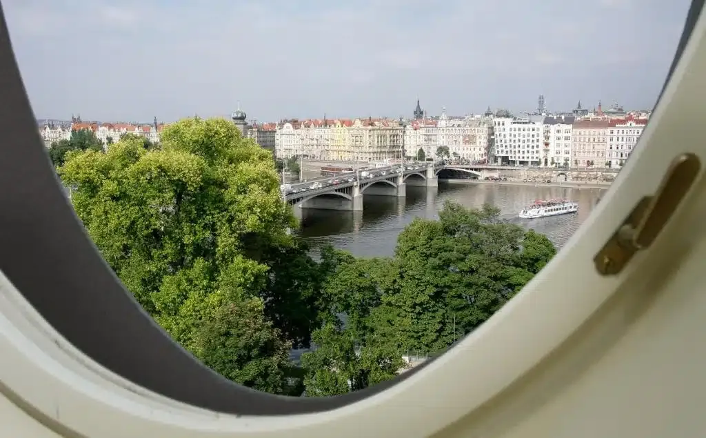 Where to stay in Prague? The 5 best places to stay (+ areas to avoid!) 🇨🇿 74 Where to stay in Prague? The 5 best places to stay (+ areas to avoid!) 🇨🇿 73