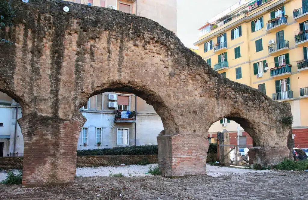 Wo kann man in Rom übernachten? 5 beste Gegenden und Orte zum Übernachten (+Vermeiden!) 🇮🇹 82 Wo kann man in Rom übernachten? 5 beste Gegenden und Orte zum Übernachten (+Vermeiden!) 🇮🇹 81