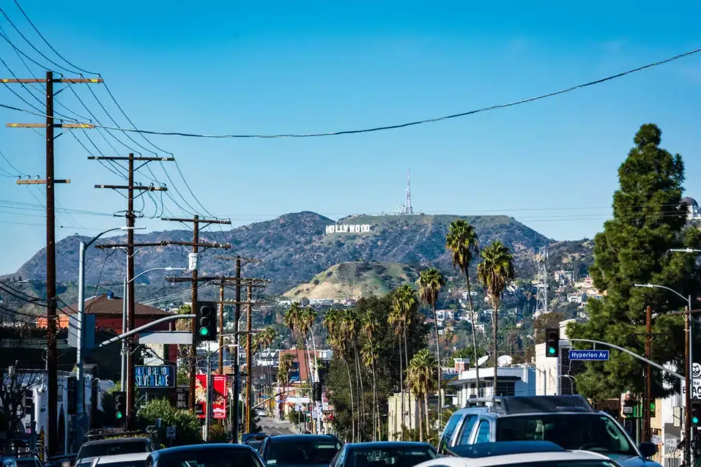 ¿Dónde alojarse en Los Ángeles? ¡Las 6 mejores zonas y lugares para alojarse y evitar! 🇺🇸 38 ¿Dónde alojarse en Los Ángeles? ¡Las 6 mejores zonas y lugares para alojarse y evitar! 🇺🇸 37