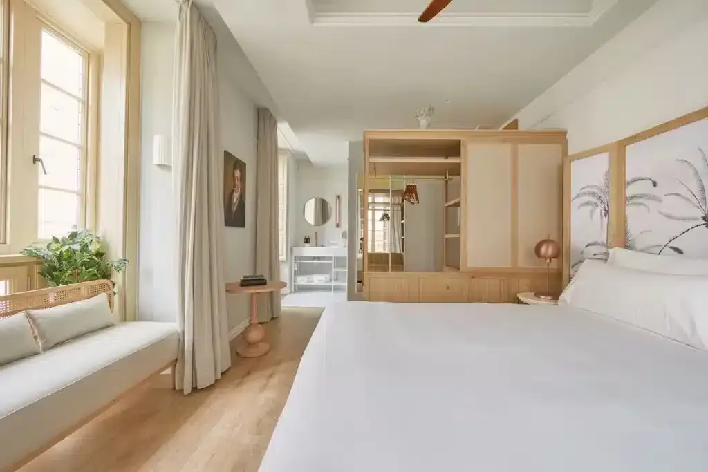 Wo kann man in Málaga übernachten? Die 3 besten Gegenden und Unterkünfte + nahegelegene Urlaubsstädte 🇪🇸 47 Wo kann man in Málaga übernachten? Die 3 besten Gegenden und Unterkünfte + nahegelegene Urlaubsstädte 🇪🇸 46