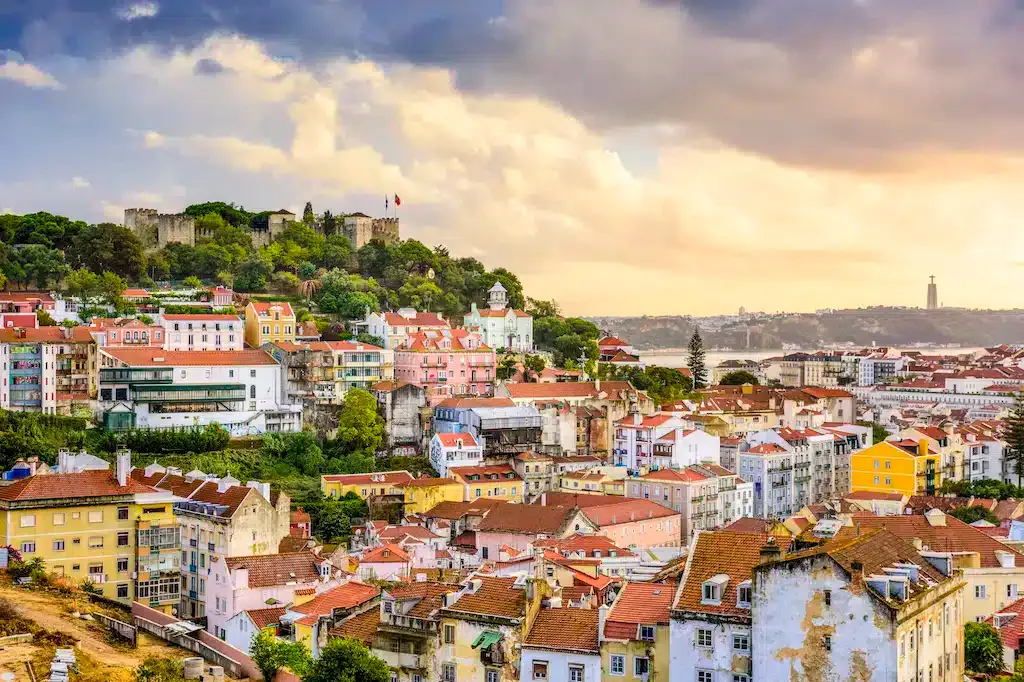 Onde ficar em Lisboa: 4 melhores áreas e guia de hotéis por um local 🇵🇹 4 Onde ficar em Lisboa: 4 melhores áreas e guia de hotéis por um local 🇵🇹 3