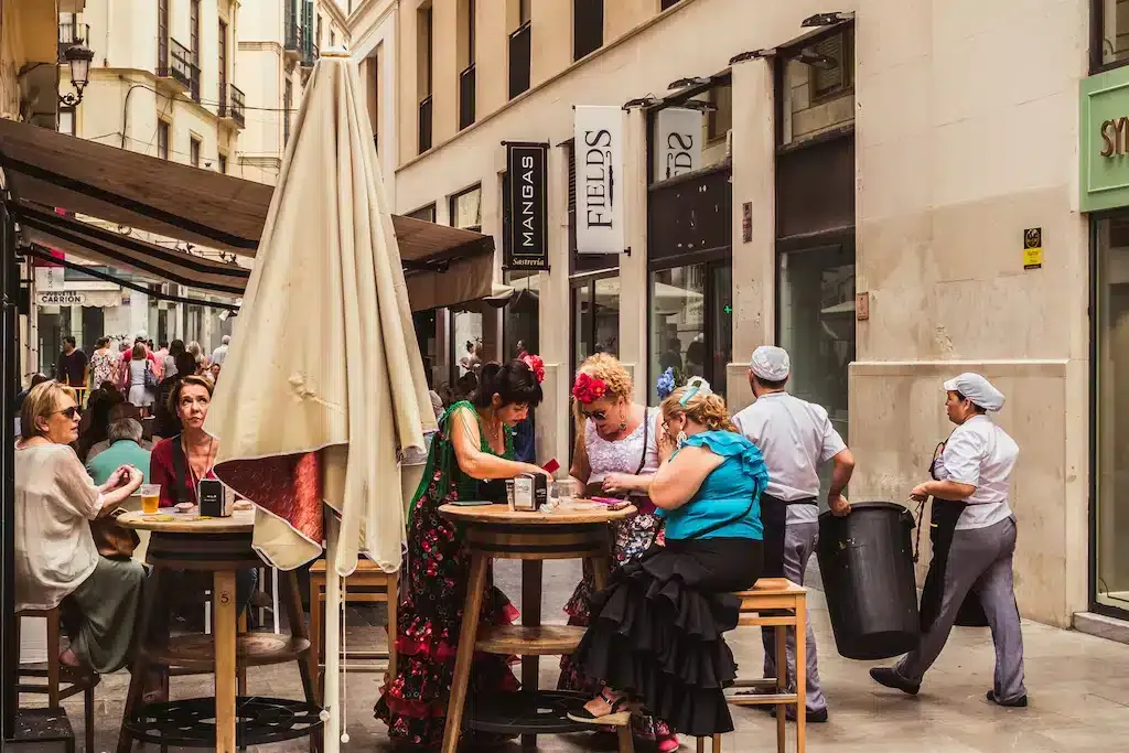 Wo kann man in Málaga übernachten? Die 3 besten Gegenden und Unterkünfte + nahegelegene Urlaubsstädte 🇪🇸 5 Wo kann man in Málaga übernachten? Die 3 besten Gegenden und Unterkünfte + nahegelegene Urlaubsstädte 🇪🇸 4