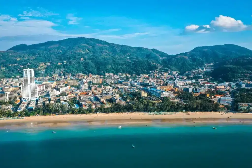 Where to stay in Phuket? The 9 best places to stay ๐น๐ญ 3 phuket wo am besten wohnen