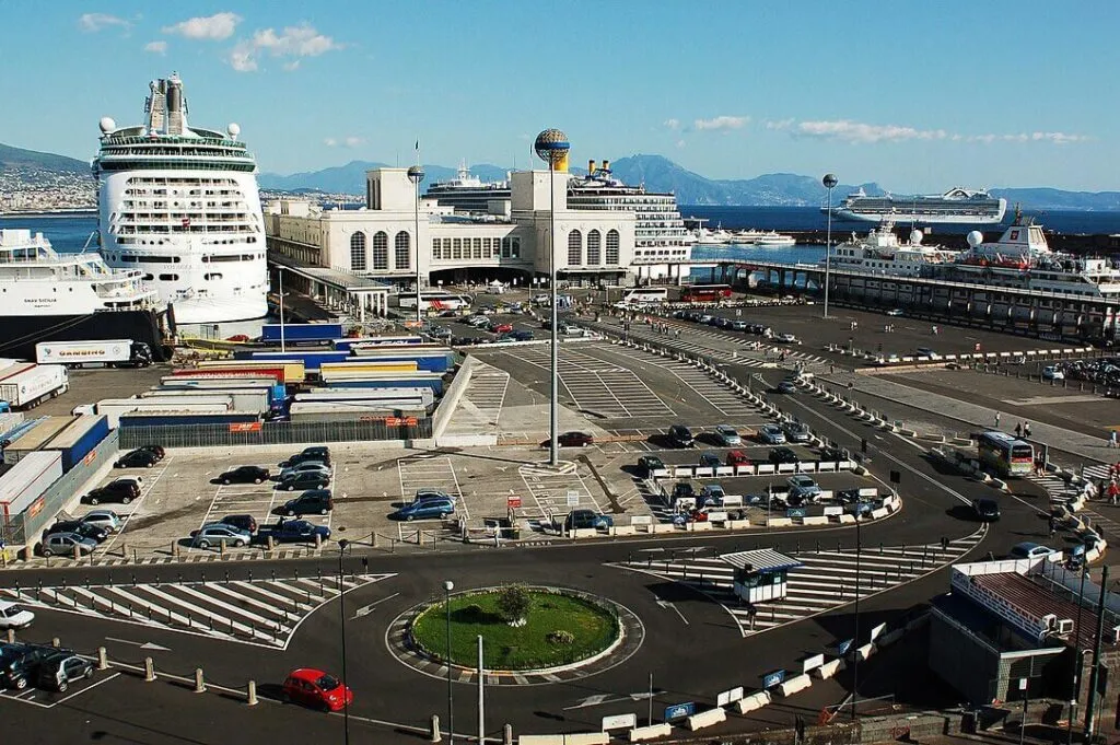 Where to stay in Naples Italy 🇮🇹: The 10 Best Areas 23 Where to stay in Naples Italy 🇮🇹: The 10 Best Areas 22