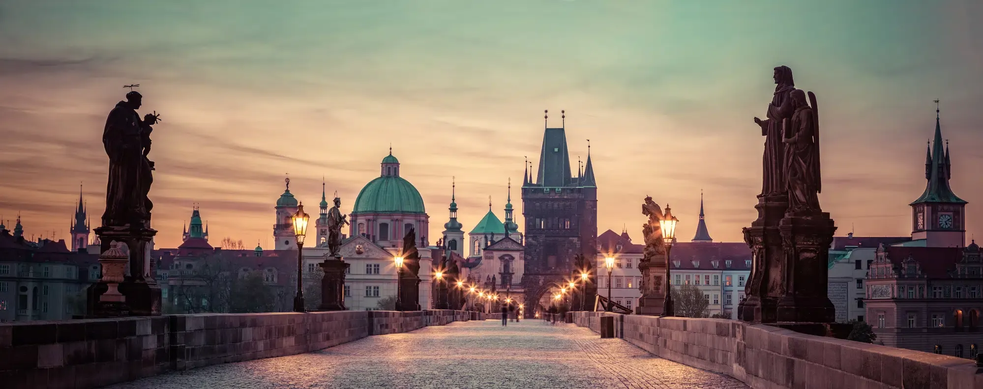 Where to stay in Prague? The 5 best places to stay (+ areas to avoid!) 🇨🇿 2 Where to stay in Prague? The 5 best places to stay (+ areas to avoid!) 🇨🇿 1