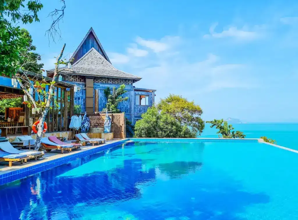 Where to stay in Phuket? The 9 best places to stay ๐น๐ญ 22 phuket wo am besten wohnen