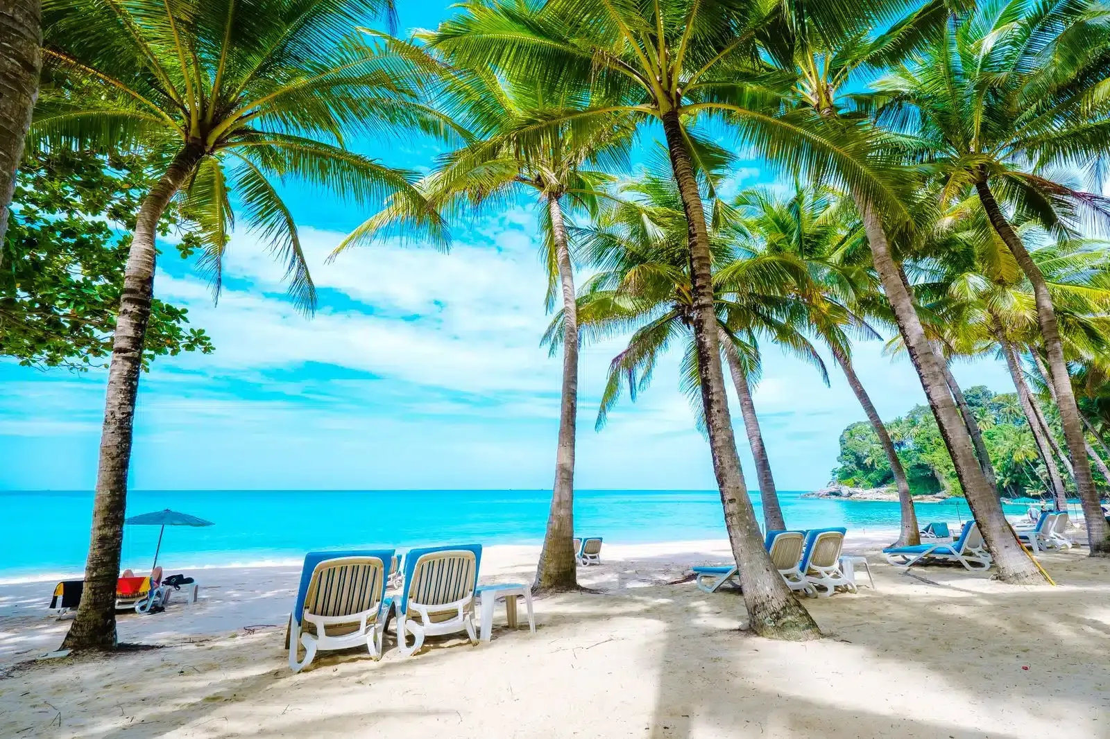 Where to stay in Phuket? The 9 best places to stay ๐น๐ญ 2 Where to stay in Phuket? The 9 best places to stay ๐น๐ญ 1