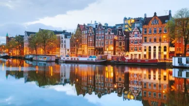 Amsterdam zu finden.