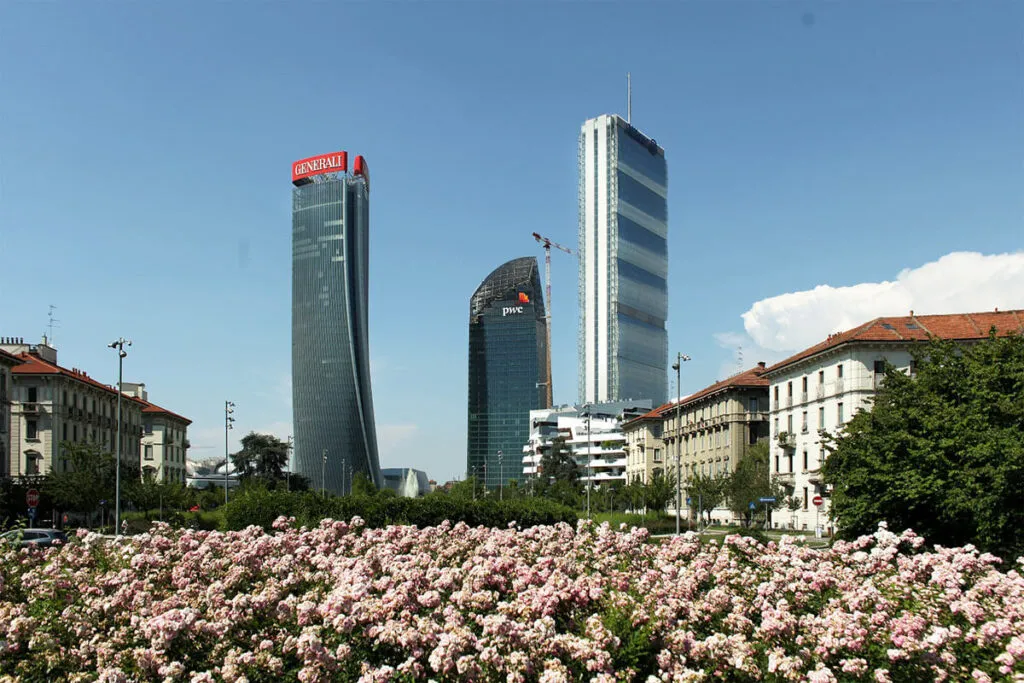 Where to stay in Milan 🇮🇹: 9 Best Areas and Hotels 30 Where to stay in Milan 🇮🇹: 9 Best Areas and Hotels 29