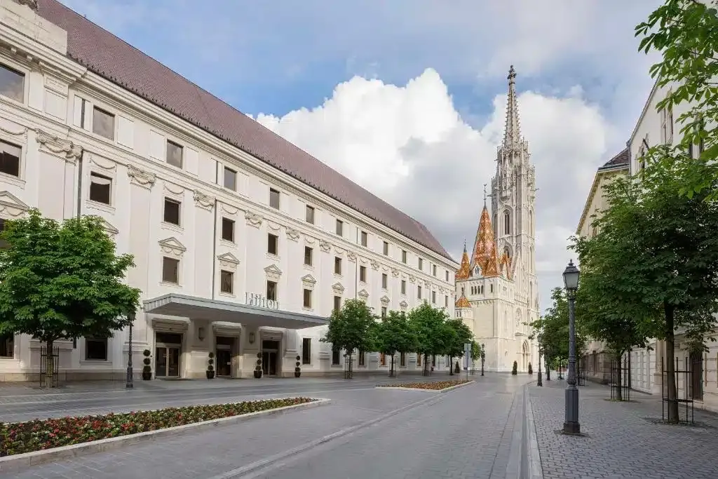 Where to stay in Budapest? The 5 best areas and places in Hungary's capital 🇭🇺 26 Where to stay in Budapest? The 5 best areas and places in Hungary's capital 🇭🇺 25