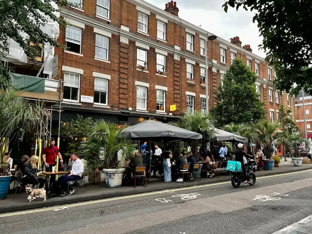 ¿Dónde alojarse en Londres? Las 7 mejores zonas y lugares para alojarse 🇬🇧 78 ¿Dónde alojarse en Londres? Las 7 mejores zonas y lugares para alojarse 🇬🇧 77