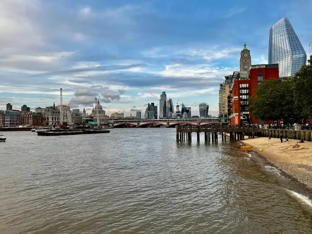 ¿Dónde alojarse en Londres? Las 7 mejores zonas y lugares para alojarse 🇬🇧 2 ¿Dónde alojarse en Londres? Las 7 mejores zonas y lugares para alojarse 🇬🇧 1