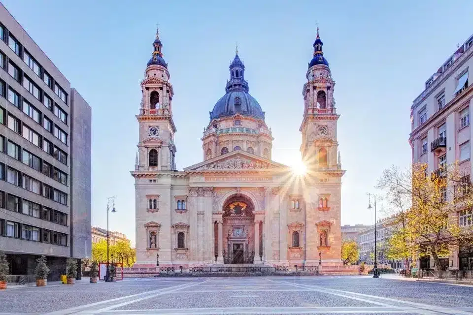 Where to stay in Budapest? The 5 best areas and places in Hungary's capital 🇭🇺 8 Where to stay in Budapest? The 5 best areas and places in Hungary's capital 🇭🇺 7