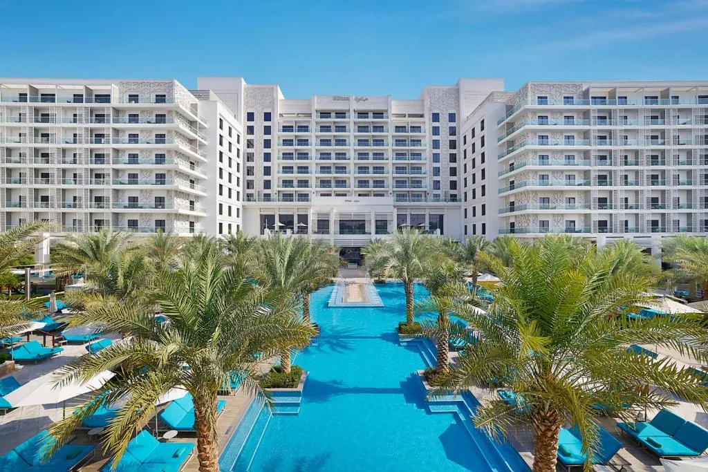 Where to stay in Abu Dhabi? - The 5 best areas and hotels in Abu Dhabi ๐ฆ๐ช 14 Where to stay in Abu Dhabi? - The 5 best areas and hotels in Abu Dhabi ๐ฆ๐ช 13