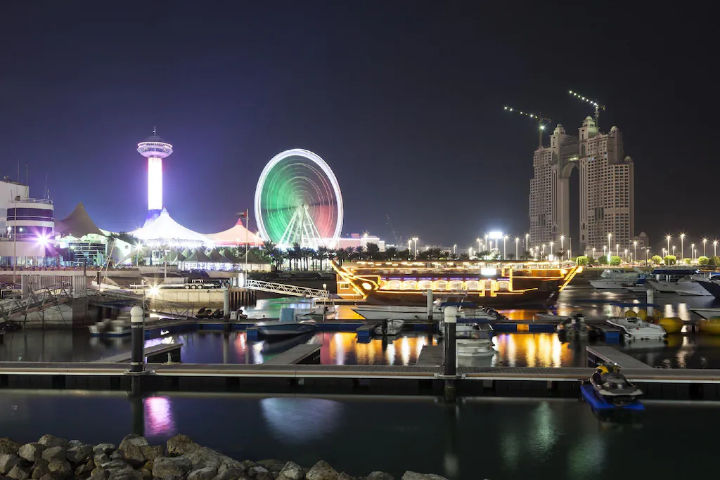 Where to stay in Abu Dhabi? - The 5 best areas and hotels in Abu Dhabi ๐ฆ๐ช 18 Where to stay in Abu Dhabi? - The 5 best areas and hotels in Abu Dhabi ๐ฆ๐ช 17