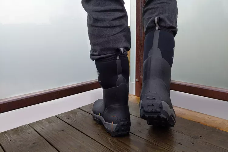 Die 15 besten Schneestiefel für Männer 2024, getestet und bewertet 109