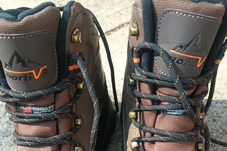 Die 15 besten Schneestiefel für Männer 2024, getestet und bewertet 93