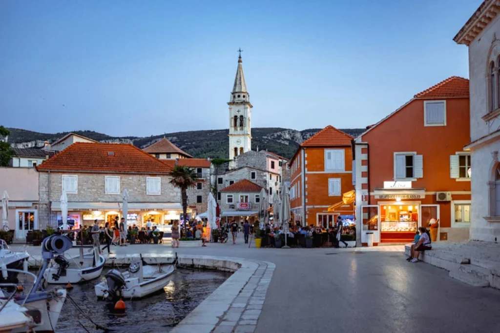Where to Stay in Hvar, Croatia: 8 best Areas + Hotels ๐ญ๐ท 22 Where to Stay in Hvar, Croatia: 8 best Areas + Hotels ๐ญ๐ท 21