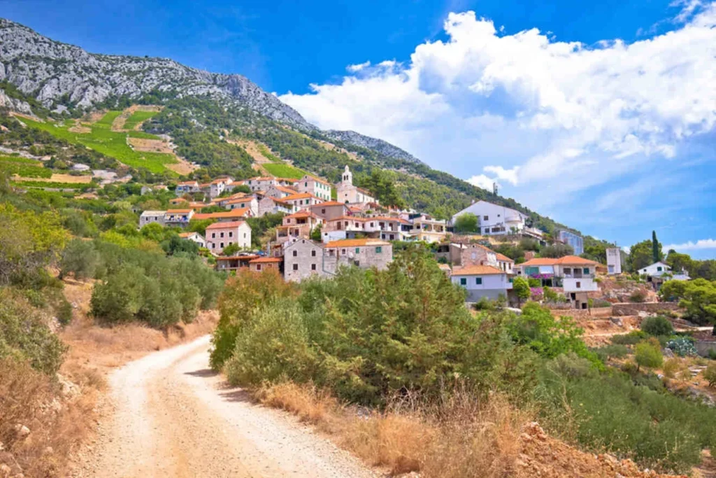 Where to Stay in Hvar, Croatia: 8 best Areas + Hotels ๐ญ๐ท 66 Where to Stay in Hvar, Croatia: 8 best Areas + Hotels ๐ญ๐ท 65