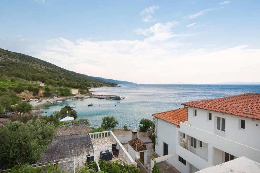 Where to Stay in Hvar, Croatia: 8 best Areas + Hotels ๐ญ๐ท 50 Where to Stay in Hvar, Croatia: 8 best Areas + Hotels ๐ญ๐ท 49
