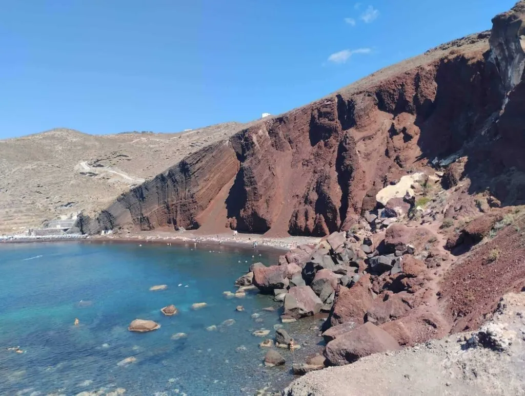 15 Best beaches in Santorini, Greece ๐ฌ๐ท 6 15 Best beaches in Santorini, Greece ๐ฌ๐ท 5